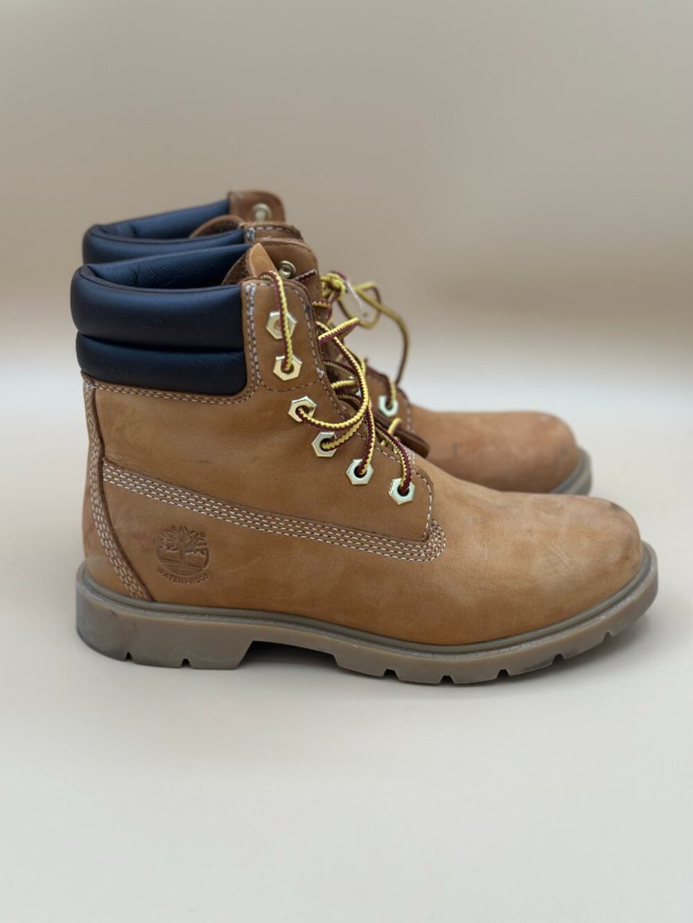 Timberland Premium Waterproof Wheat Nubuck Boots Women’s Size 5.5 - Picture 4 of 9